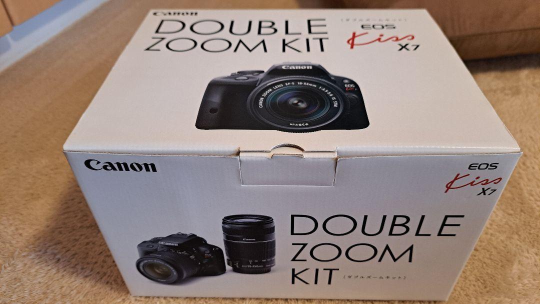 EOS Kiss X7 ダブルズームキット 一眼レフ Canon 本体