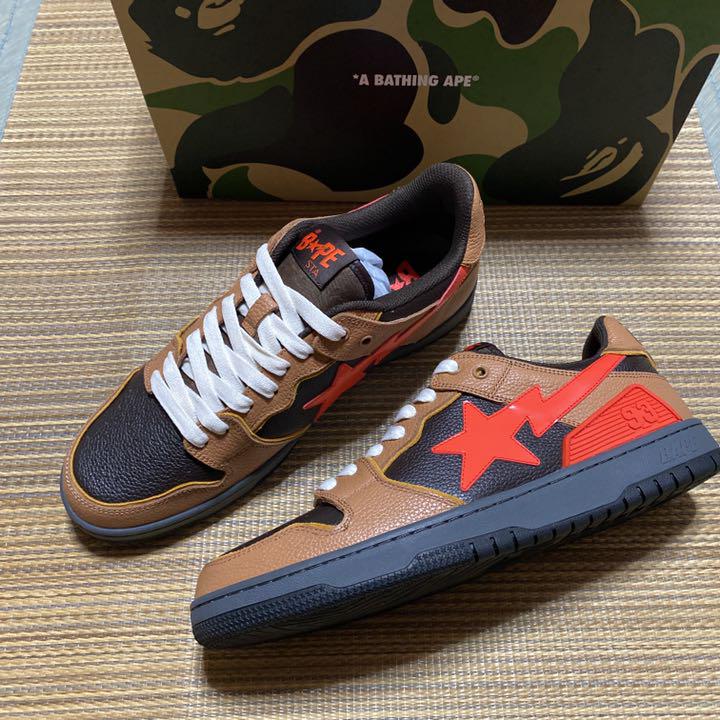 若者に人気のブランド APE BAPE KAWS sta SK8 スニーカー travis 29cm 靴