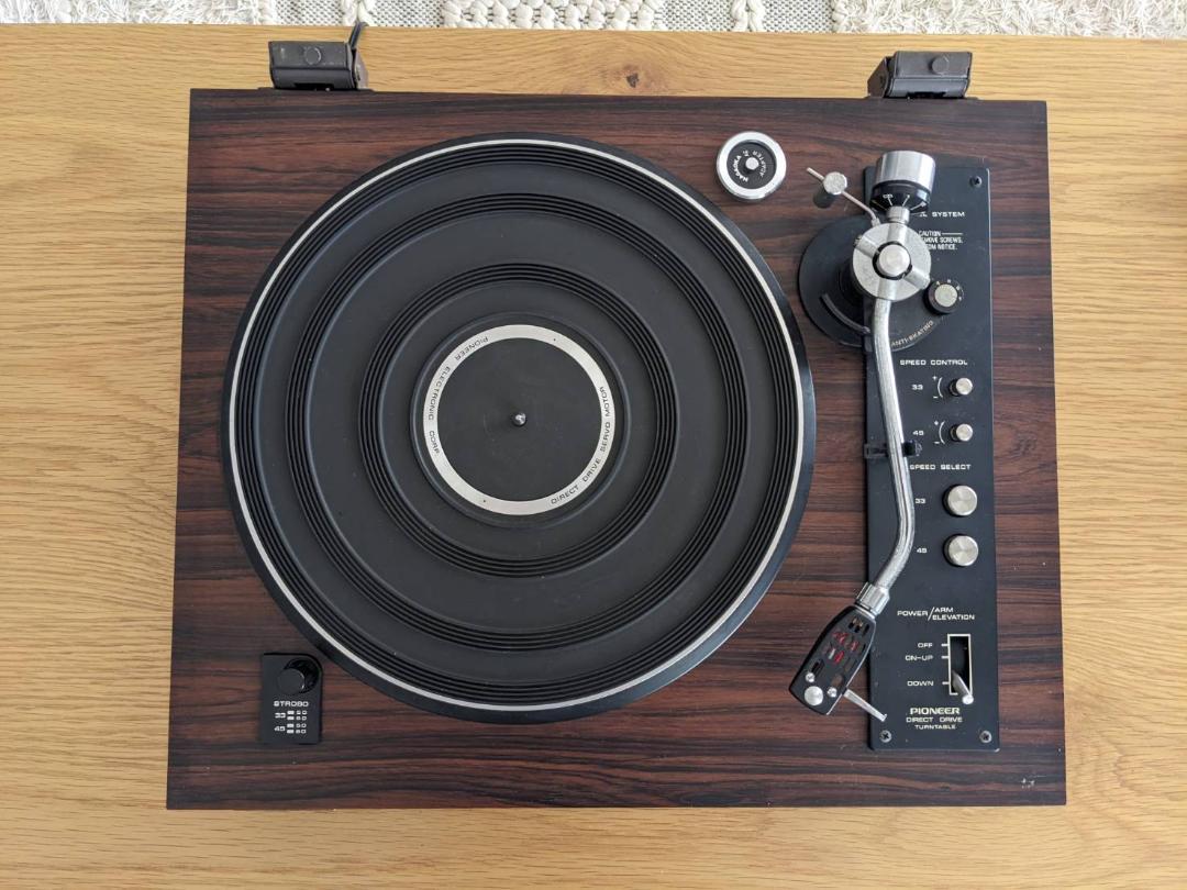 Pioneer PL-1200A ターンテーブル レコードプレーヤーとおまけ