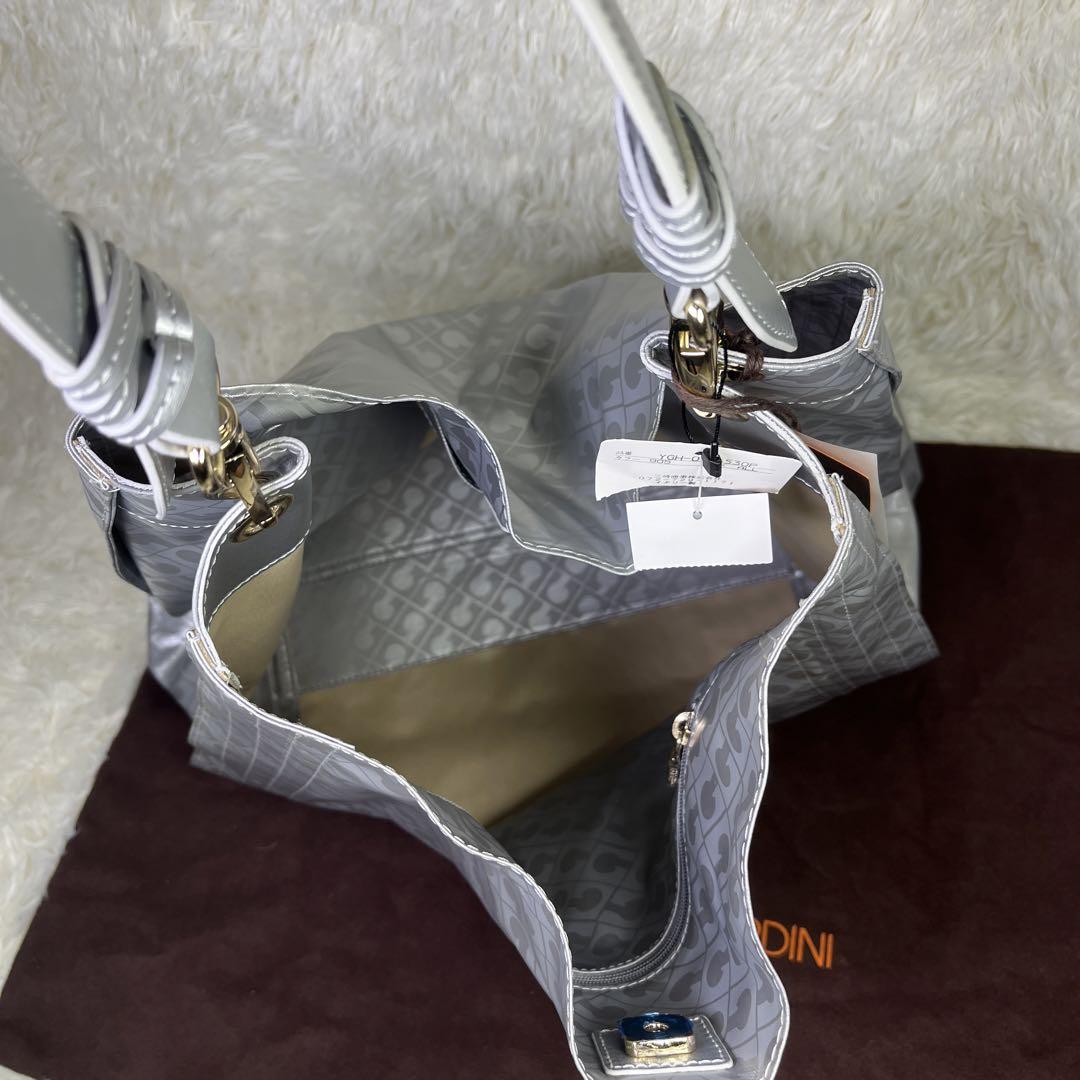 新品未使用　ゲラルディーニ　ショルダーバック　ハンドバッグ　ペネロペ　シルバー awardsandwinners.com