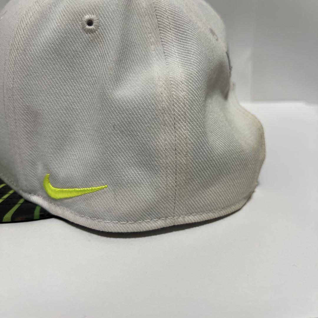 【激レア】オレゴン大学 アメフト NIKE キャップ “O”ロゴ スナップバック