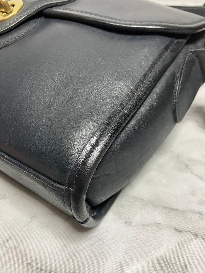 COACH オールドコーチ ターンロック ネイビー レザー ショルダーバッグ COACH オールドコーチ ターンロック ネイビー レザー ショルダーバッグ