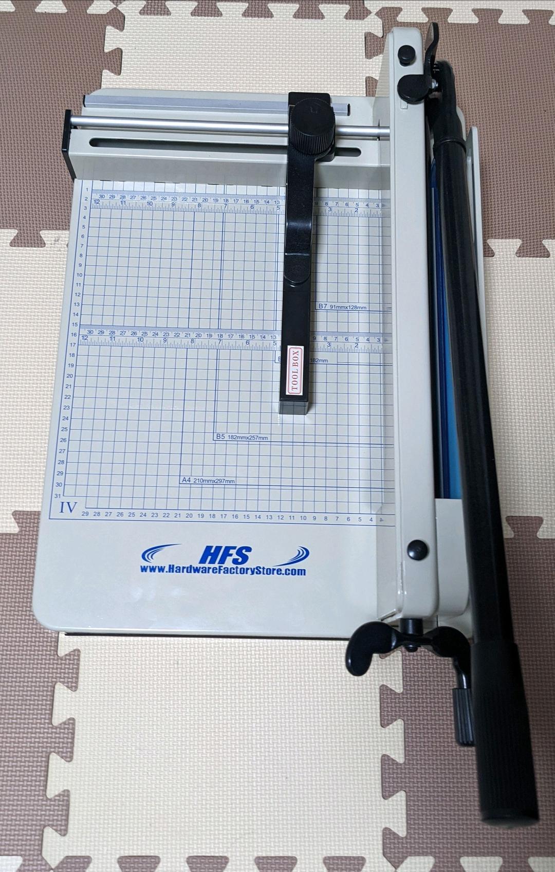 HFS(R) A4ペーパーカッター 大型裁断機 400枚まで裁断可能 ...