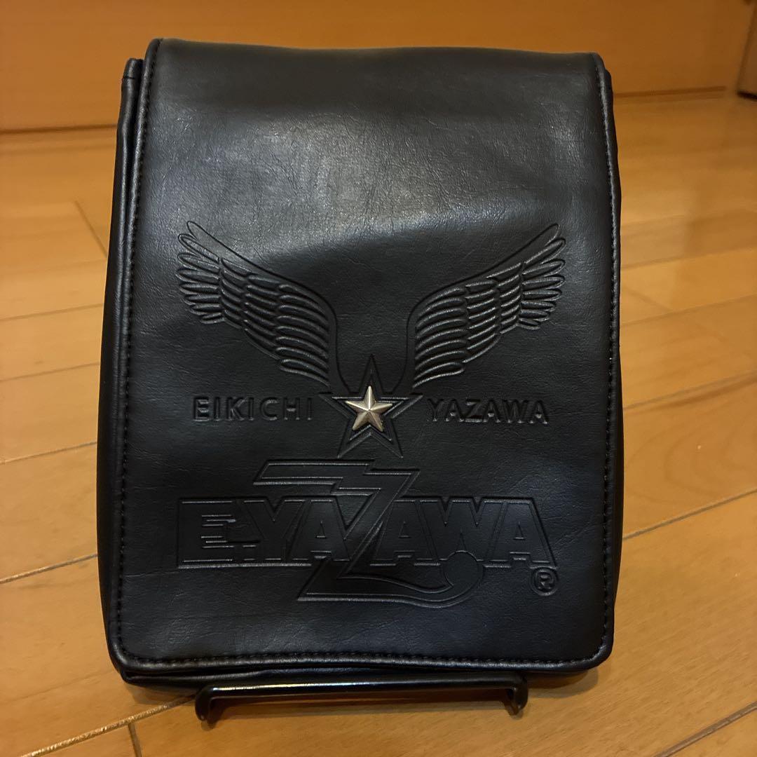 矢沢永吉　黒バッグ カラビナ付き