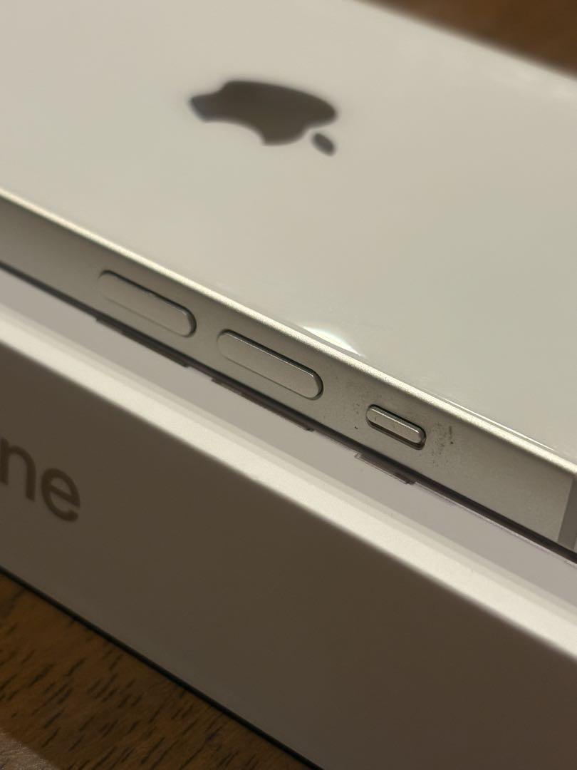 iPhone13 128GB スターライト 本体