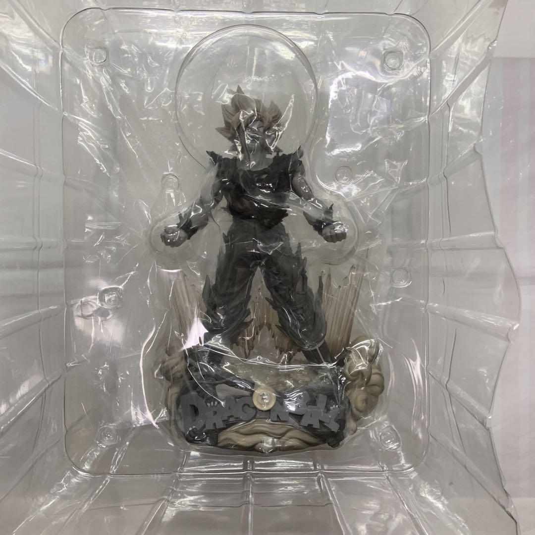 ドラゴンボール SMSD 04 D賞 白黒トーン彩色 超サイヤ人 孫悟空