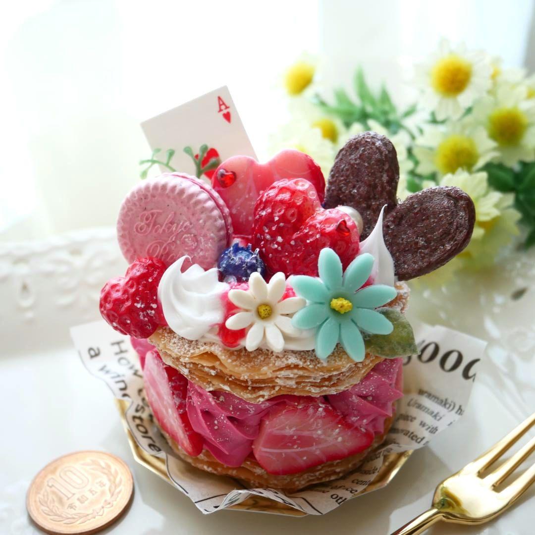 人気ブランド新作豊富 ミッチー様】フェイクスイーツ◇苺溢れる♡賑やかcute♬パリパリ その他