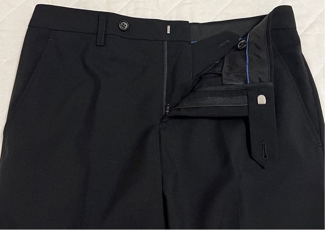 新品 未使用 タグ付き Mr.JUNKO スーツ ブラック 無地 YA4 新品 未使用 タグ付き Mr.JUNKO スーツ ブラック 無地 YA4