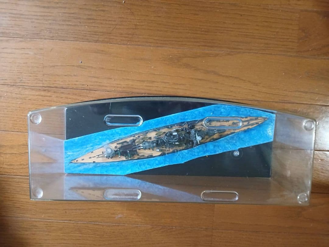 艦船模型 透明ケース付き 約30cm