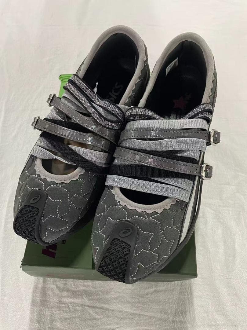 Heaven Kiko Kostadinov × Asics スニーカー