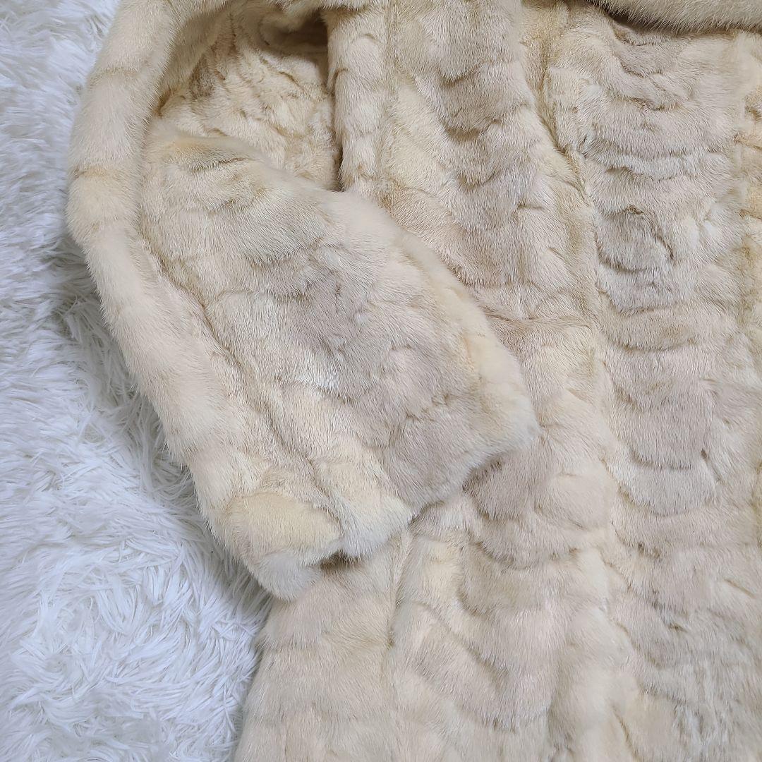 毛皮コート 本物毛皮 fur パールミンク リアルファー ロングコート ホワイト系 白系 着丈110cm 裾周囲200cm club藤(581)｜ミンク