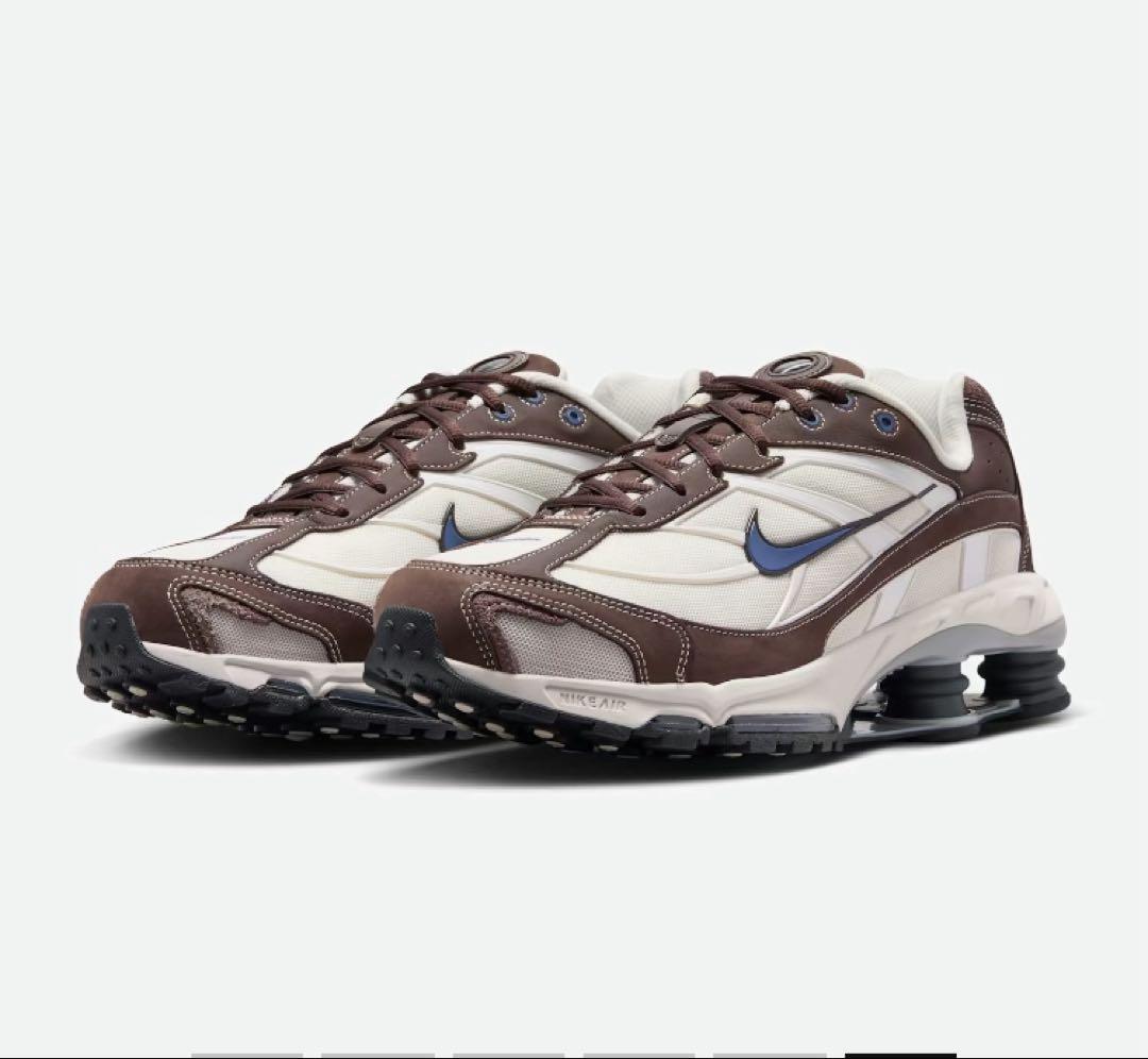 大人気新品 Nikeショックスライド2 ブラウン ホワイト スニーカー shoxride2 靴