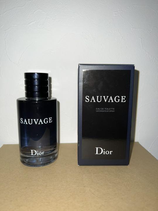 ディオール ソヴァージュ オードゥ トワレ 100ml / 箱·袋つき Dior sauvage ディオール ソヴァージュ オードゥ トワレ 100ml