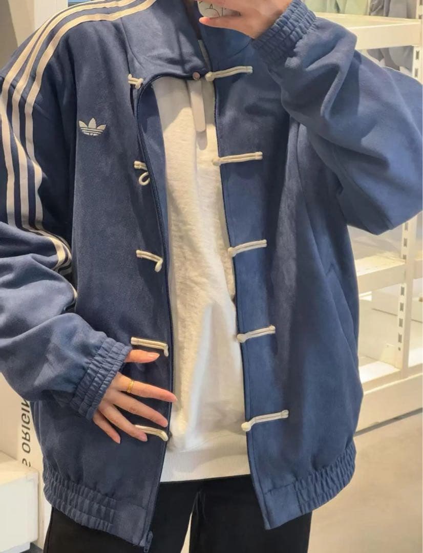 海外限定!蛇年記念モデル!adidas originalsスエードジャケットS 海外限定!蛇年記念モデル!adidas originalsスエードジャケットS - メルカリ