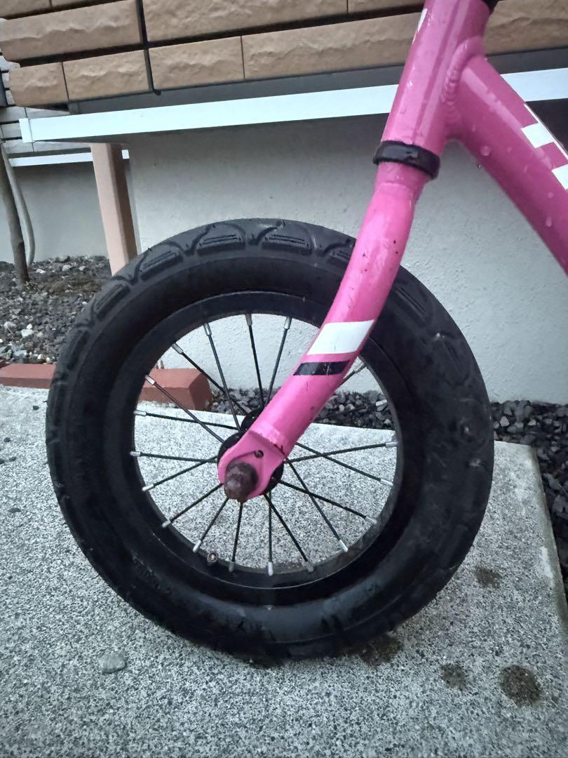 TREK ピンク キックスター