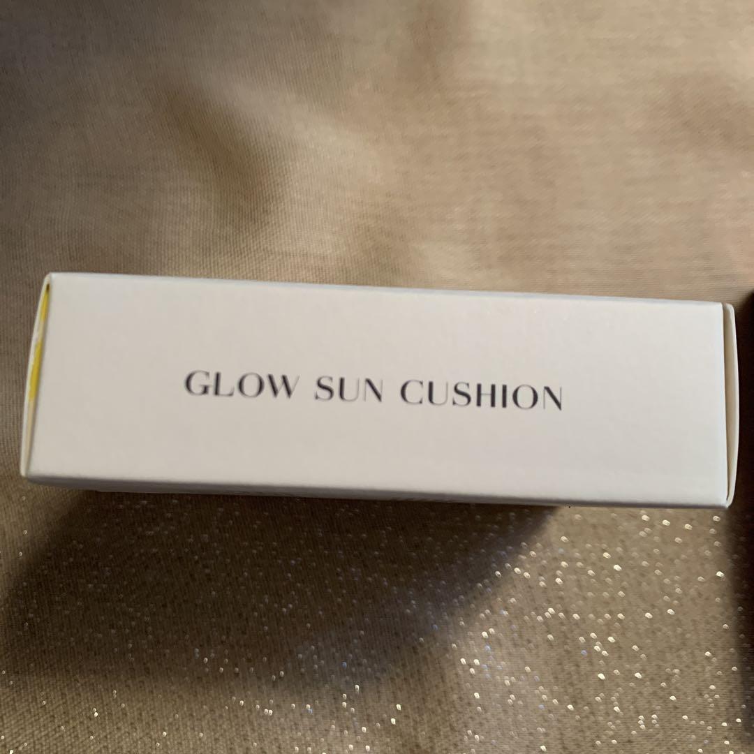 GLOW SUN CUSHIONとGLOW CERAMIC CUSHION