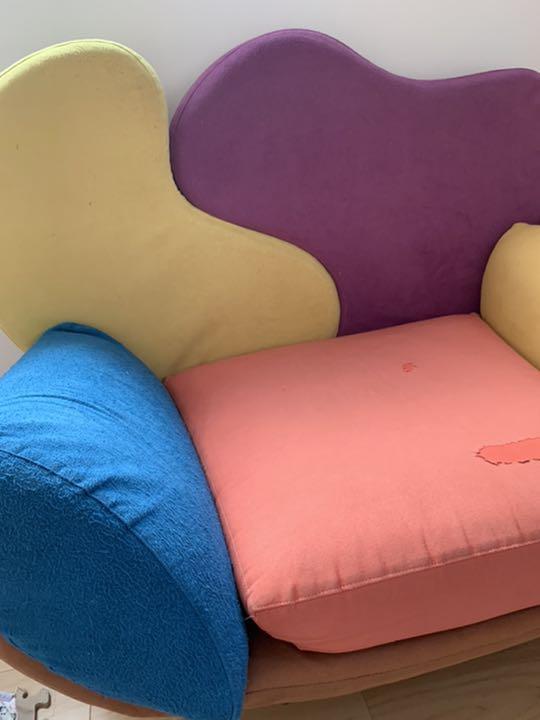 高評価! 超希少 世界に一台 イタリア画家デザインのソファ 座椅子 ネット販売 超希少 世界に一台 イタリア画家デザインのソファ 座椅子