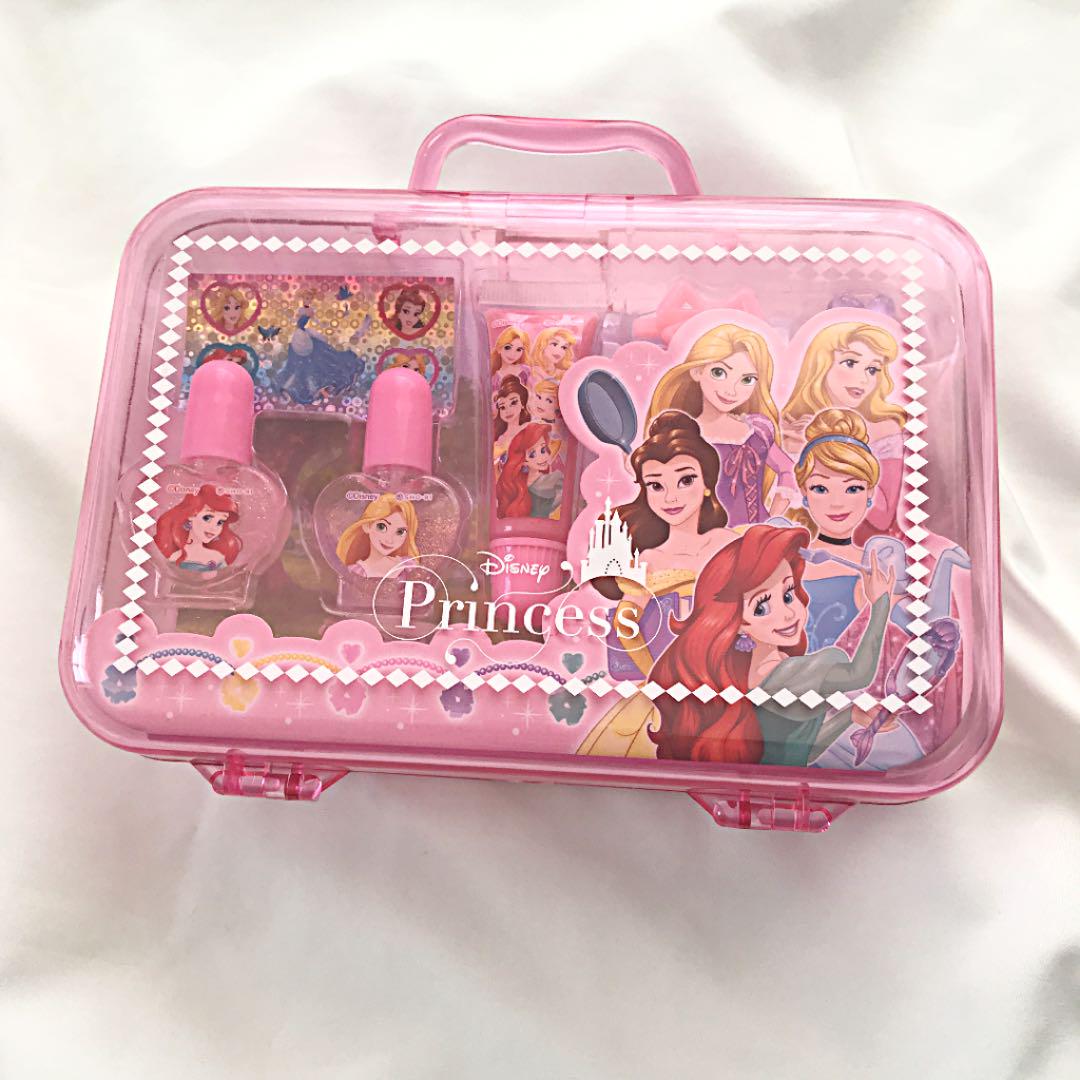 メルカリ ディズニープリンセス メイクセット 小物 アクセサリー 1 000 中古や未使用のフリマ メルカリ ディズニープリンセス メイクセット 小物 アクセサリー 1 000 中古や未使用のフリマ