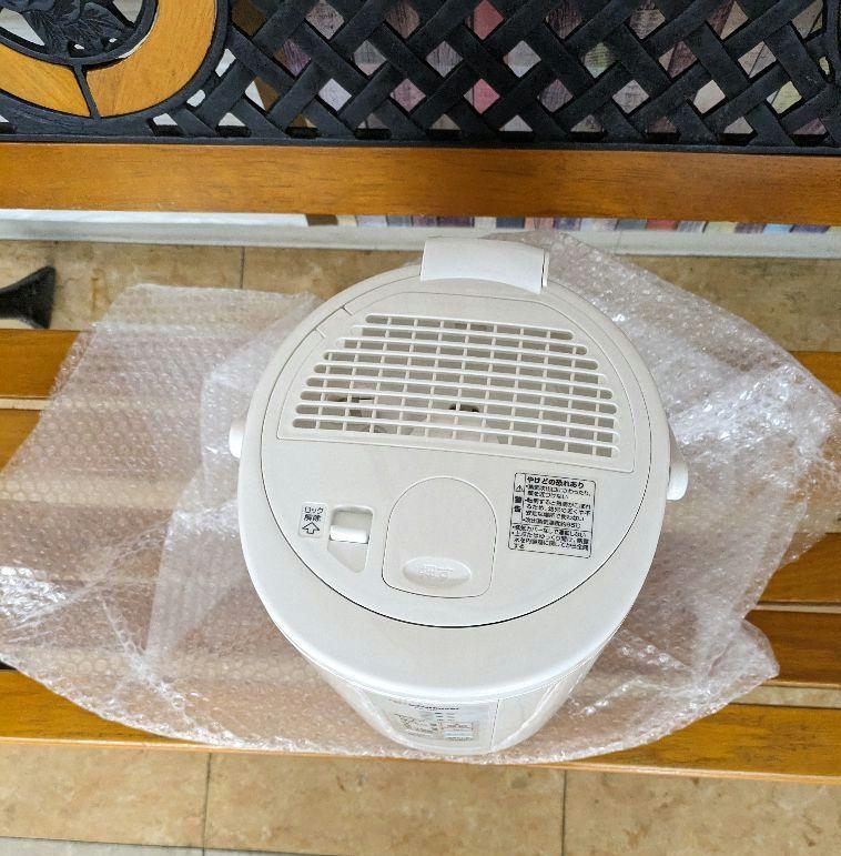 象印　スチーム式蒸気加湿器　まE-RP50