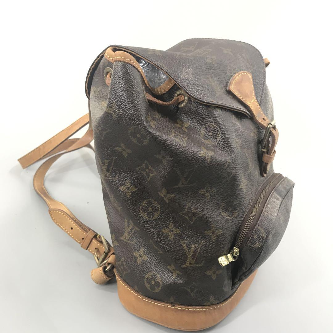 VUITTON
