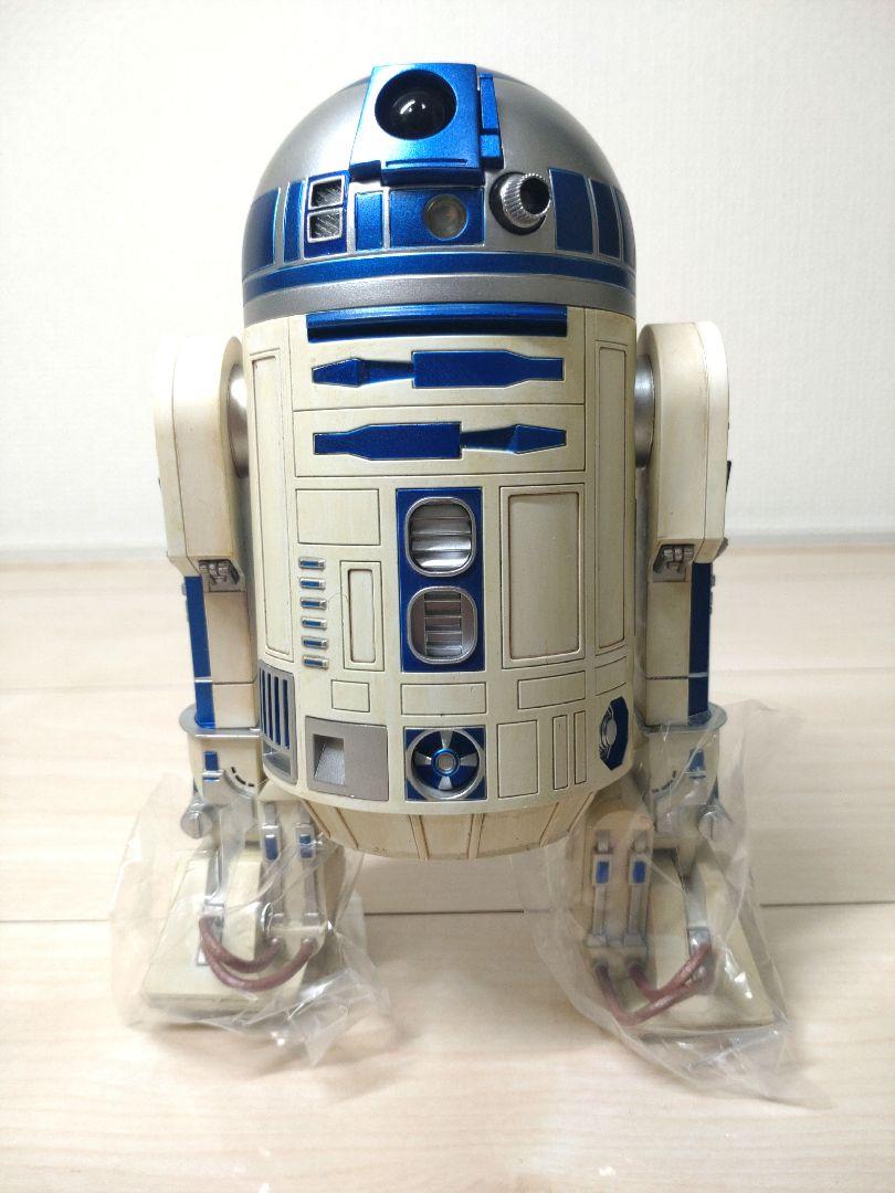 リアルアクションヒーローズ　R2-D2 スターウォーズ Amazon.co.jp: RAH(リアルアクションヒーローズ) R2-D2(1/6