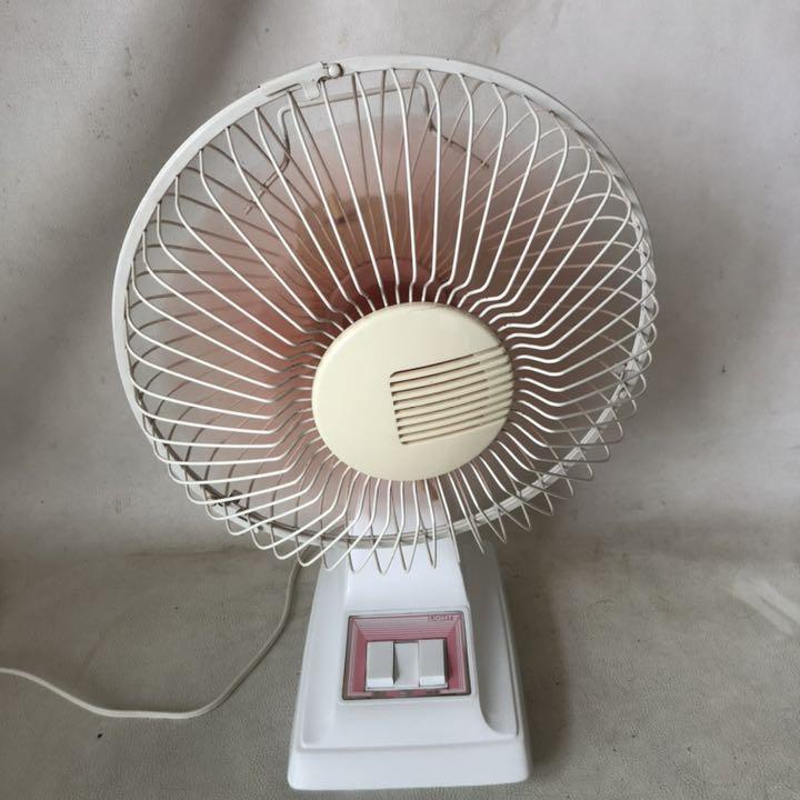 メルカリ 日栄電機 ライト扇風機 首振卓上扇 Nf 123 すずかけ 23cm レトロ 2 777 中古や未使用のフリマ メルカリ 日栄電機 ライト扇風機 首振卓上扇 Nf 123 すずかけ 23cm レトロ 2 777 中古や未使用のフリマ