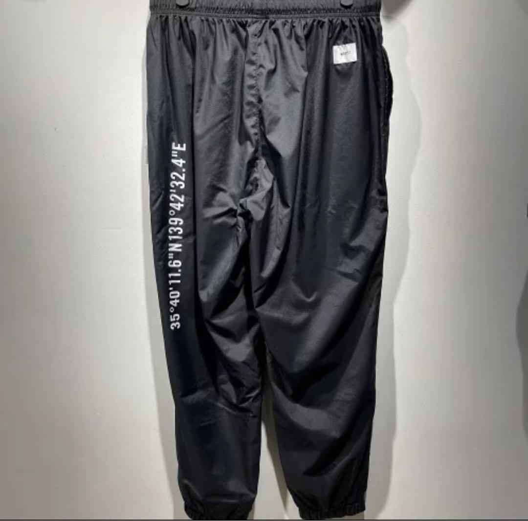 yeezy season nylon pants ナイロン パンツ 黒