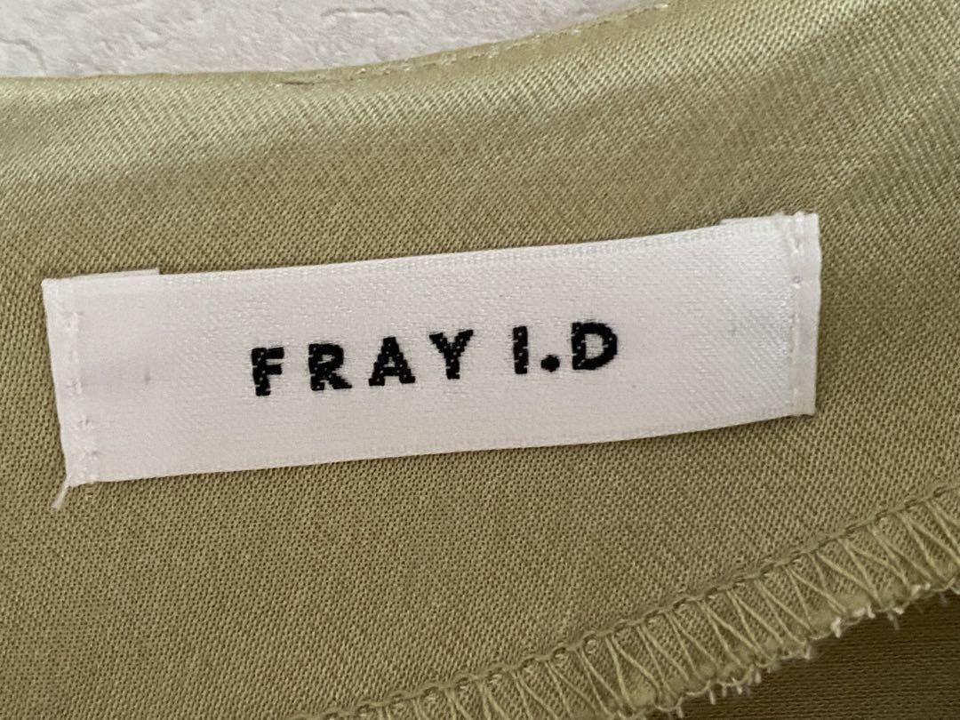FRAY I.D キャプラレーヨンサテンタックワンピース