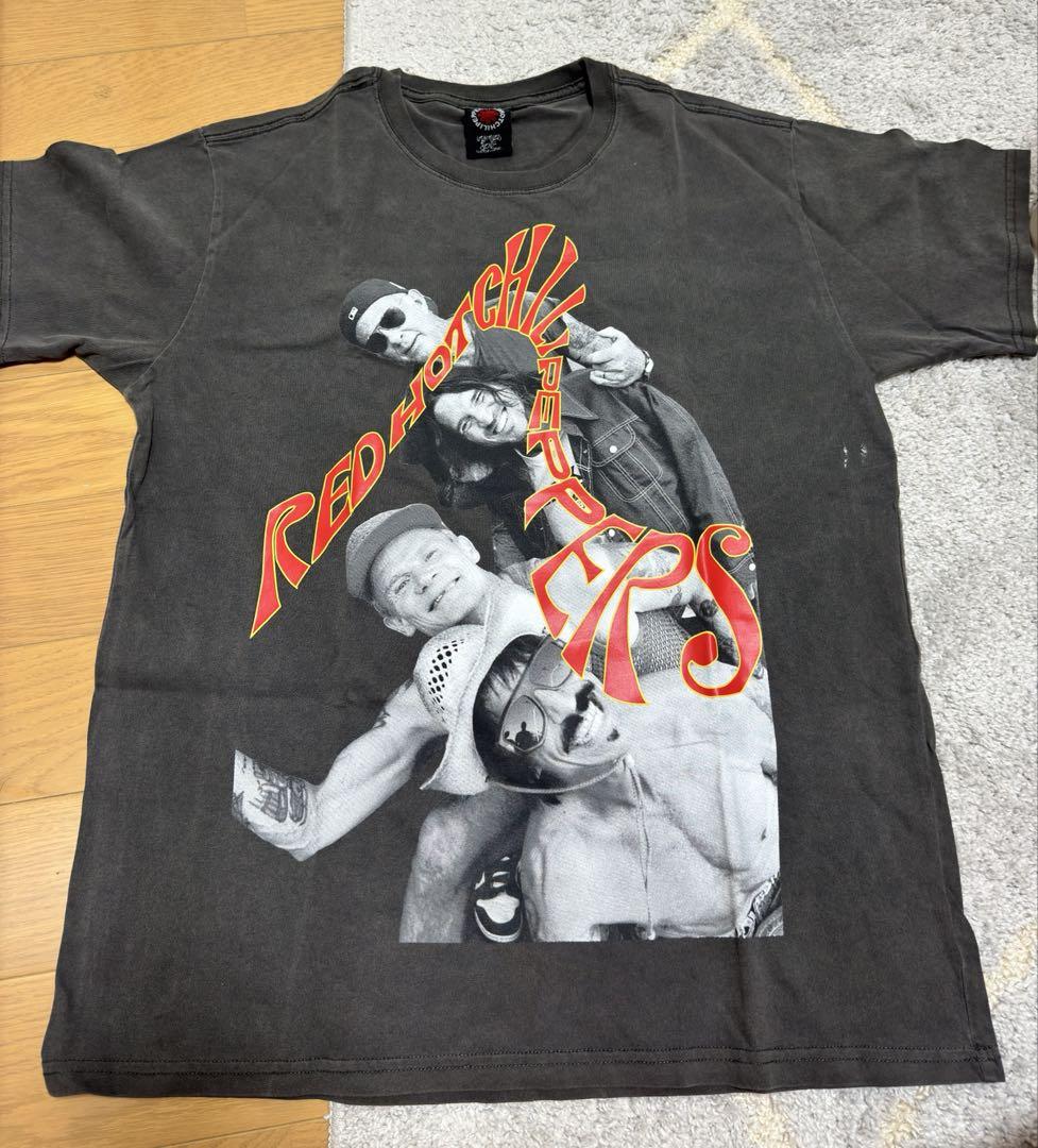 通販でクリスマス 2024 ライブ ツアー 日本 レッチリ tシャツ メルカリ - Sサイズ ミュージシャン