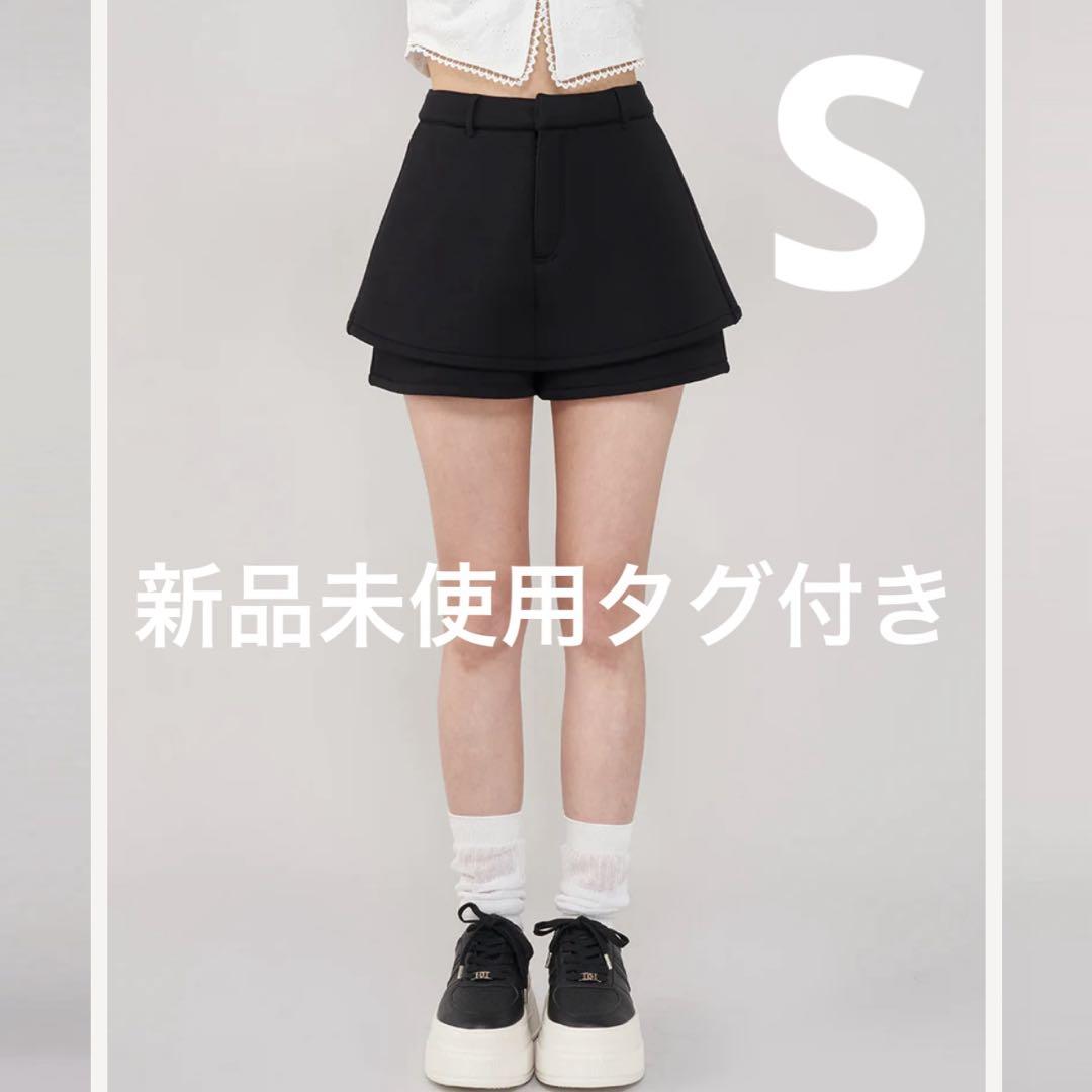 Darich ダーリッチ シルエットカットスカートライクショートパンツ