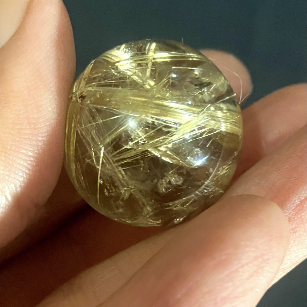 25mm 20g ゴールドタイチンルチルクォーツ　丸玉　スフィア