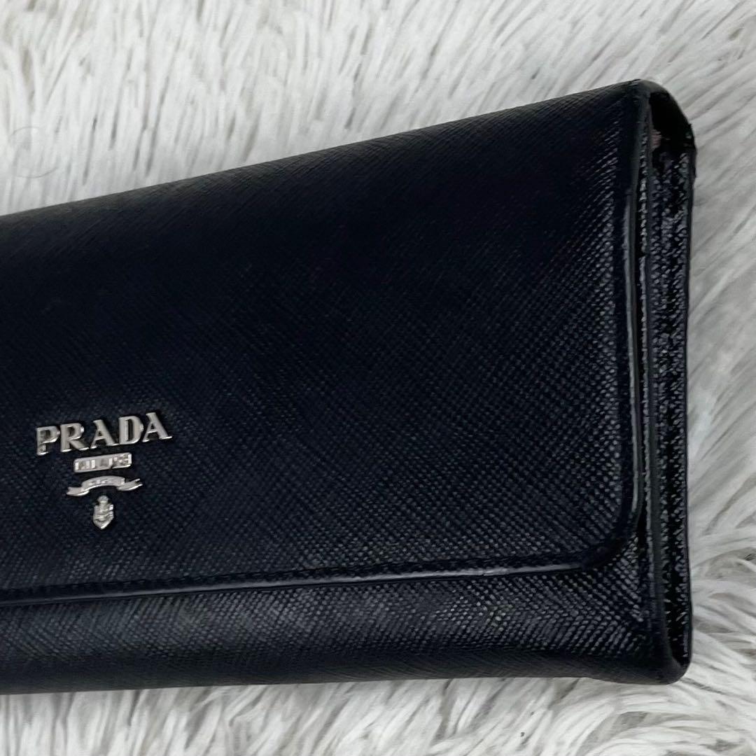 極美品 PRADA サフィアーノ レザー 長財布 ロゴ金具 ホック ブラック 黒