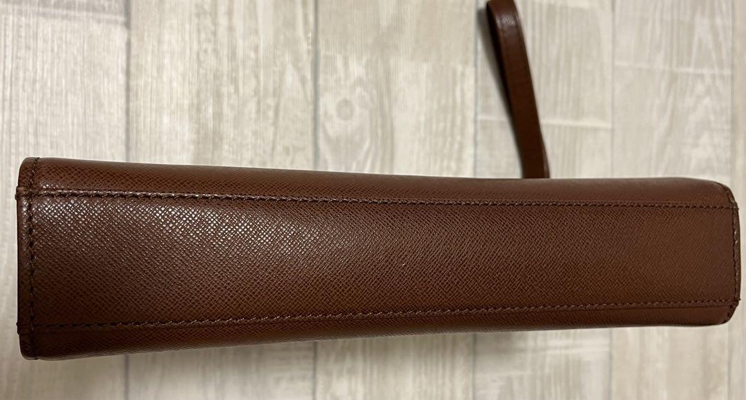 【美品】BURBERRY クラッチバッグ レザー エンボスチェック ブラウン