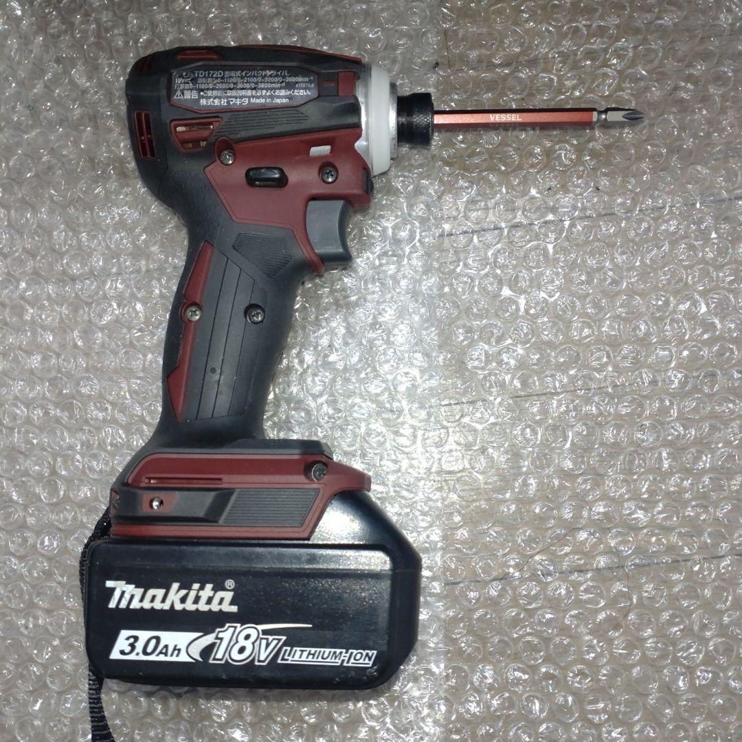 マキタTD172Dインパクト18V本体、純正充電器セット