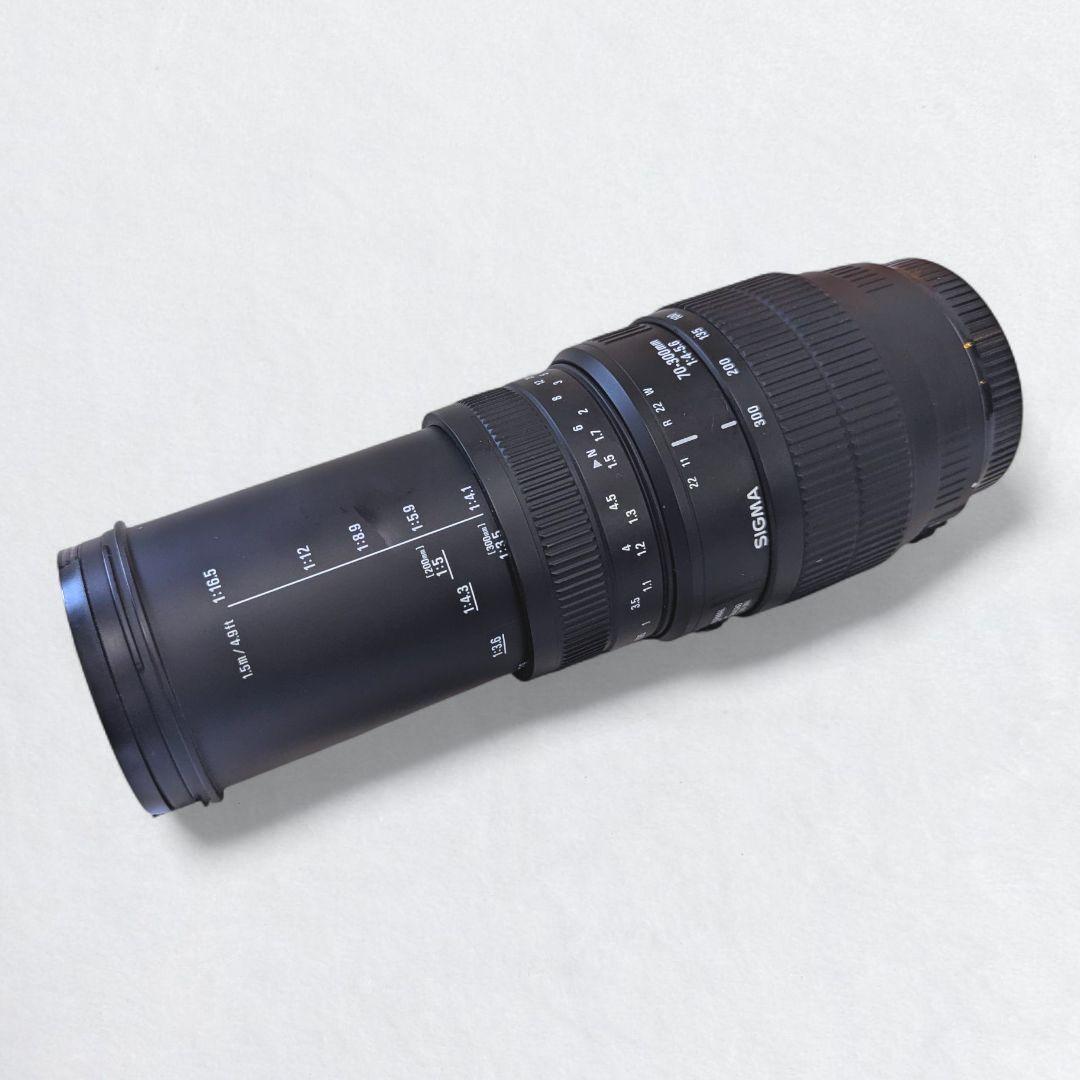 SIGMA 70-300mm f4-5.6 MACRO キヤノン用　EFマウント
