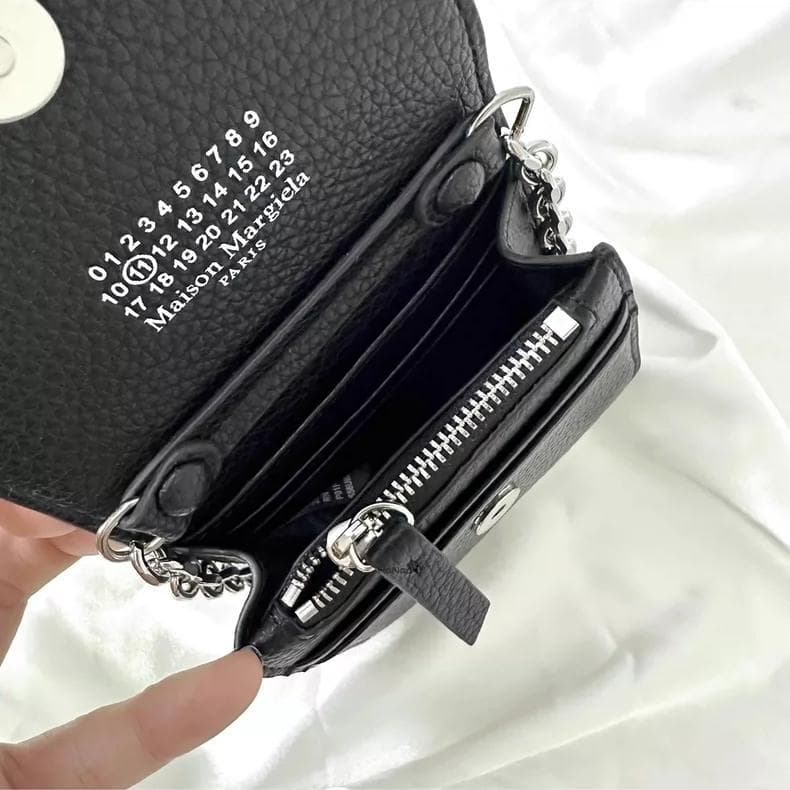 Maison Margiela ブラックレザーショルダーバッグ