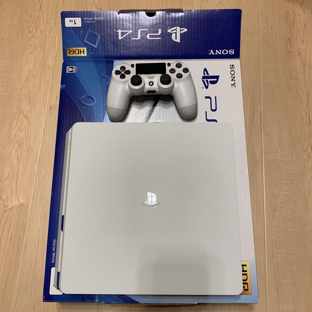 PlayStation 4 グレイシャーホワイト 1TB