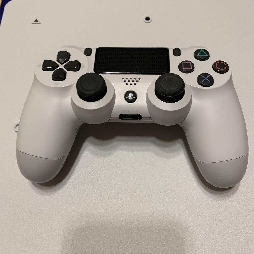 PlayStation 4 グレイシャーホワイト 1TB