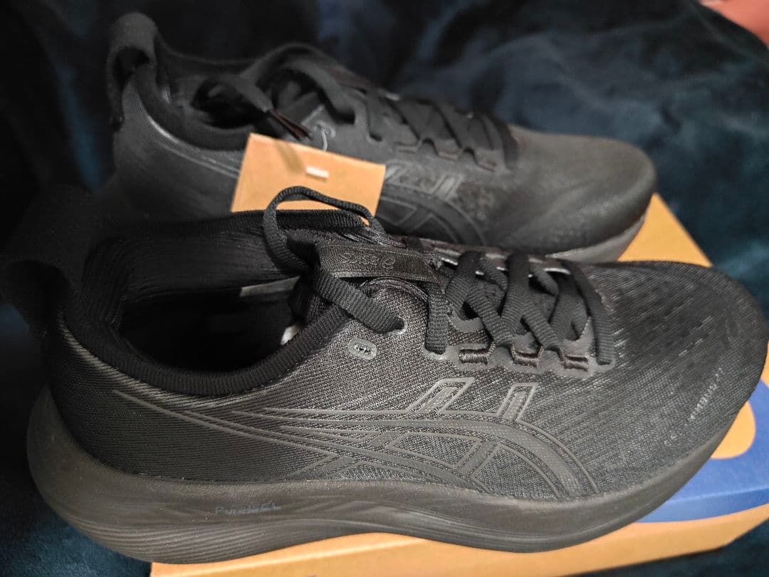 ASICS GEL-NIMBUS 27 ブラック 25-