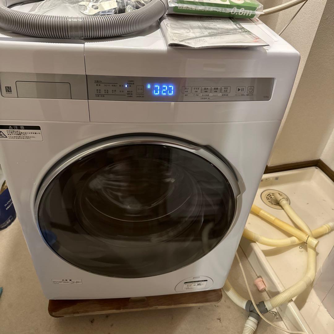 送料無料　ニトリ ドラム式洗濯乾燥機 ND100KL1WH 2025年製
