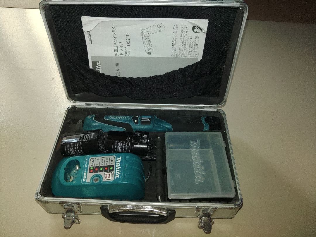 Makita TD021DS 電動ドライバーセット 7.2V