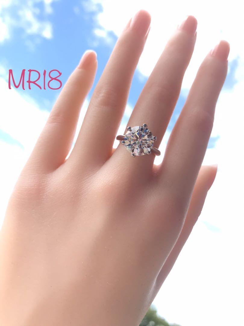 証明書付き ❤︎ MR18／ 10号 5ct 5カラット 11㎜ モアサナイト