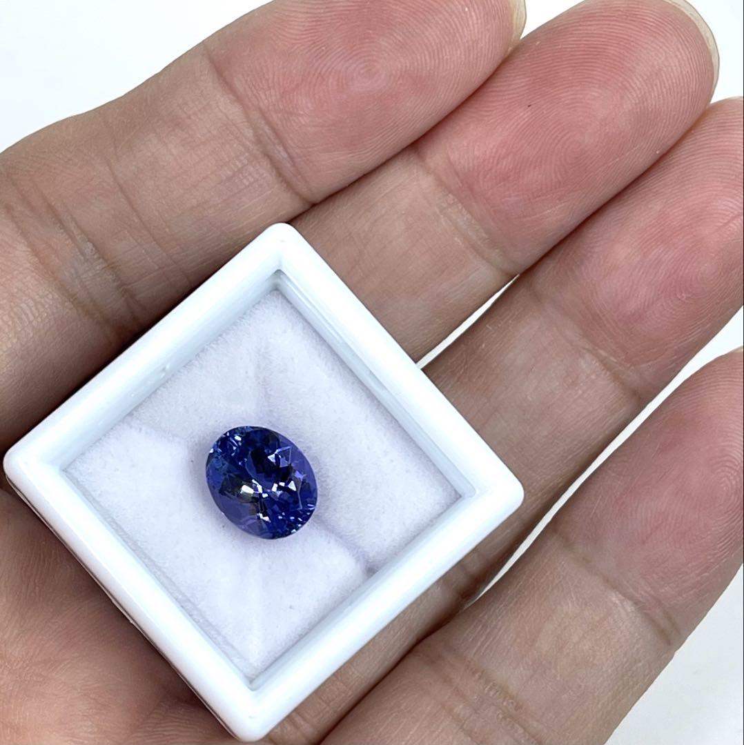 宝石ルース 【天然タンザナイトの『本物』の色です】最高品質2.884カラット鑑別 宝石ルース 【天然タンザナイトの『本物』の色です】最高品質