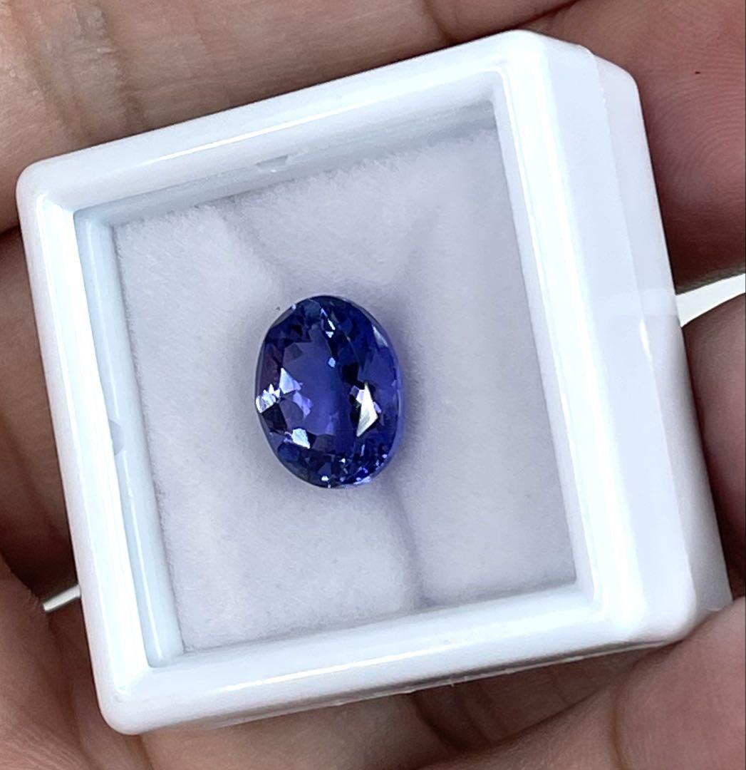 宝石ルース 【天然タンザナイトの『本物』の色です】最高品質2.884カラット鑑別 宝石ルース 【天然タンザナイトの『本物』の色です】最高品質