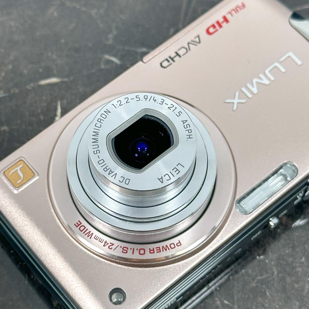 Panasonic LUMIX DMC-FX700　ゴールド