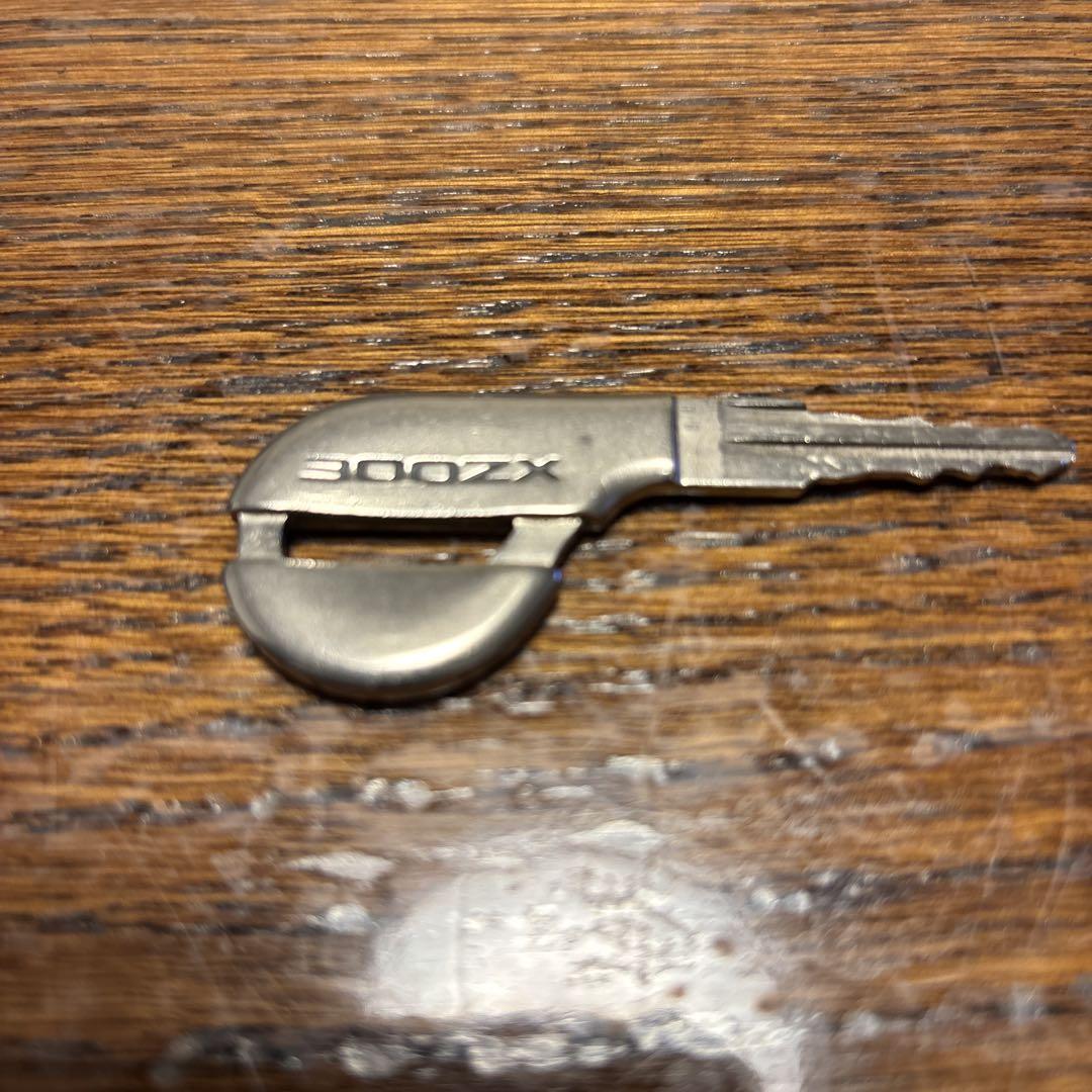 フェアレディZ Z32 300ZX メインキー チタン製 - メルカリ