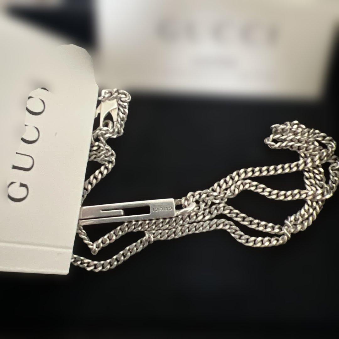 GUCCI グッチ カットアウトGネックレス