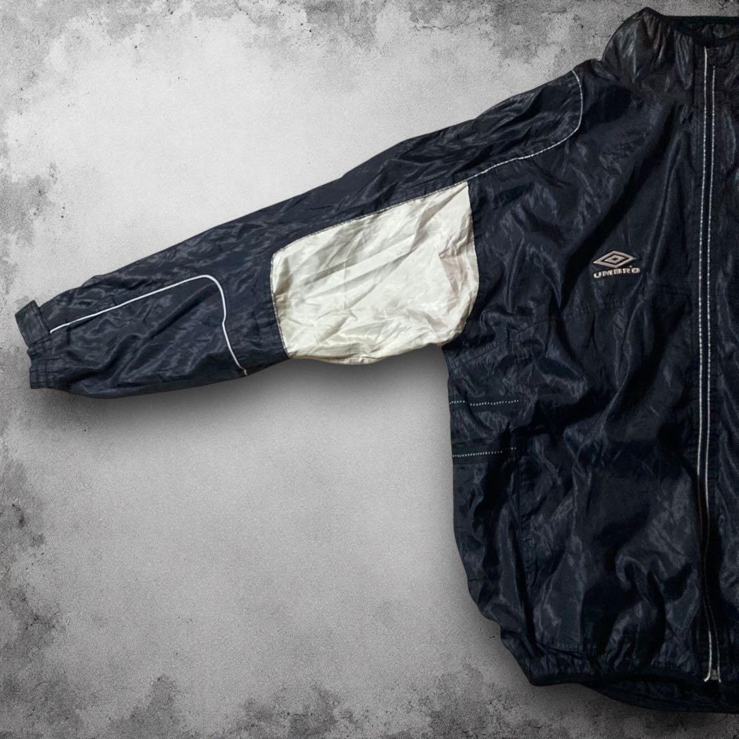 100%正規品 ナイロントラックジャケット UMBRO 90s 短丈 USA オーバーサイズ ジャケット・アウター