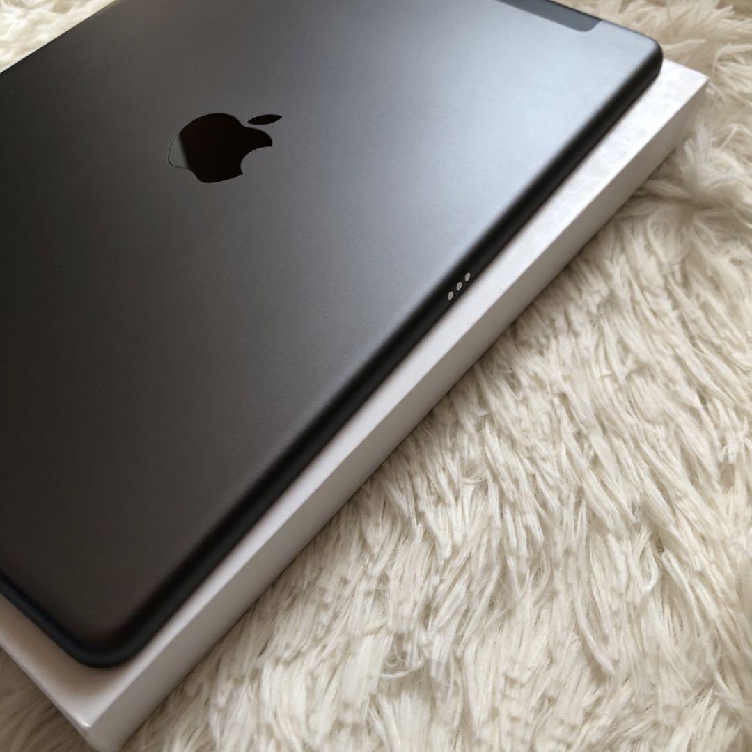 【完動品】iPad 第9世代 64GB SIMフリー【すぐ発送】