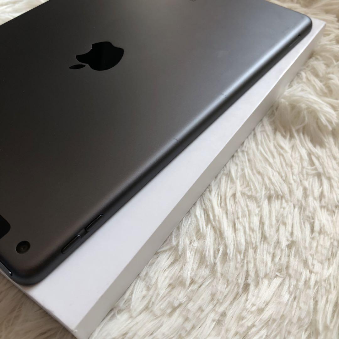 【完動品】iPad 第9世代 64GB SIMフリー【すぐ発送】
